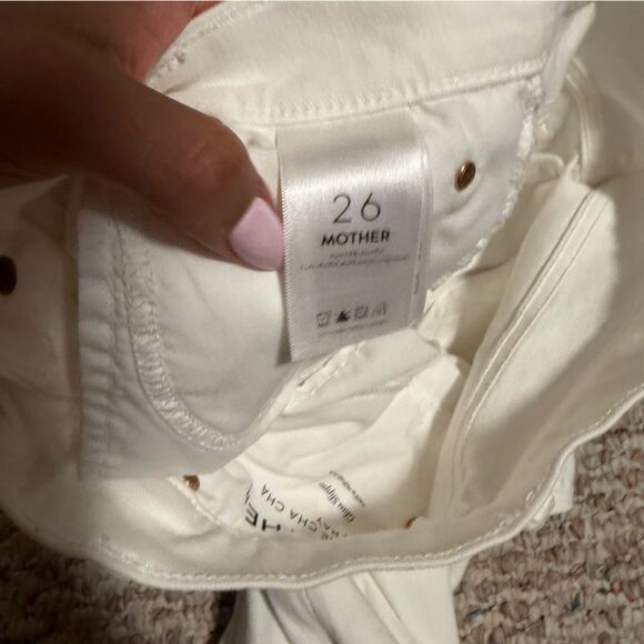 MOTHER Cha Cha Fray Jeans in Glass Slipper White- Size 26 - Picture 9 of 10